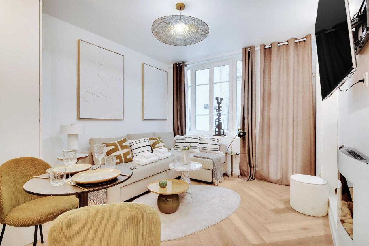 Cozy Studio In The Vibrant Heart Of Appartement Parijs
